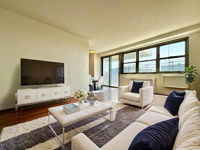 1-Bedroom at Lafayette Boynton: 820 Colgate Ave