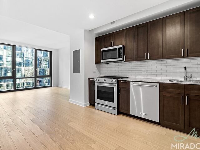 Studio at 21 West End Avenue