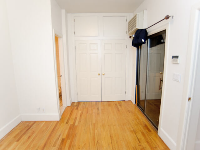 3-Bedroom at 113 East 31st Street