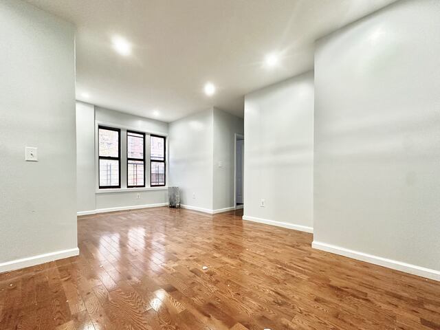 2-Bedroom at 24 Thayer Street