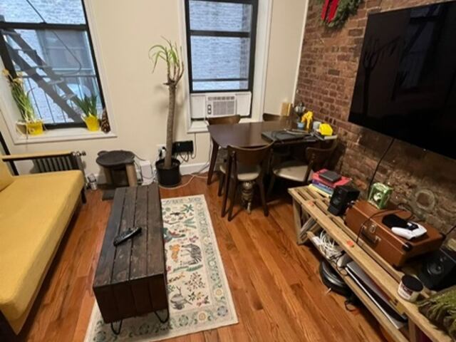 2-Bedroom at 11 Stanton Street