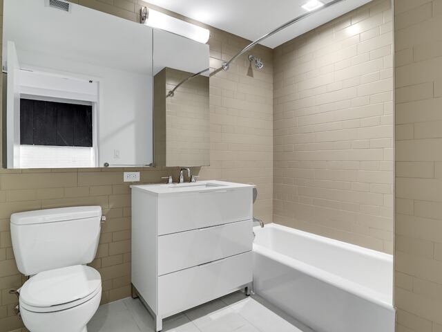 1-Bedroom at 535W43