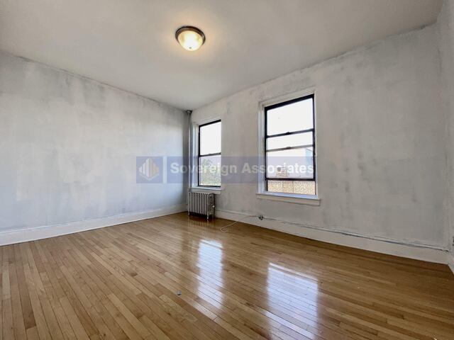 1-Bedroom at 12 Pinehurst Avenue