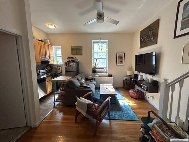 1-Bedroom at 2020 Broadway