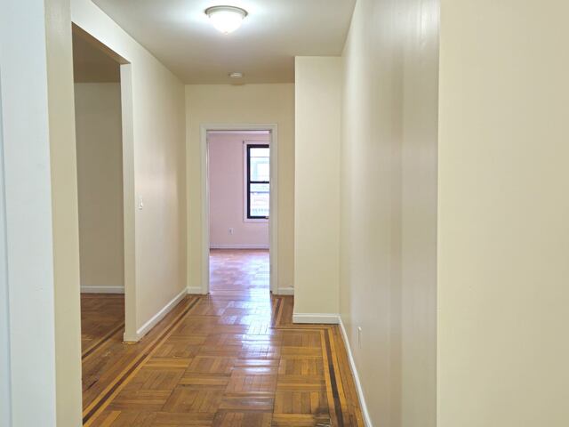 2-Bedroom at 400 Fort Washington Avenue