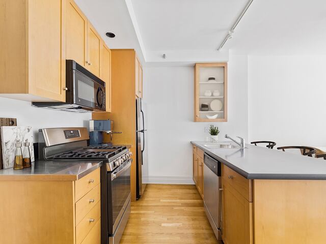 1-Bedroom at Court House Apartments