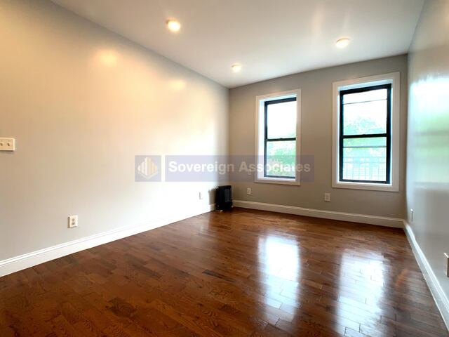 1-Bedroom at 184 Nagle Avenue