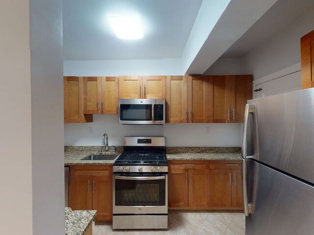 1-Bedroom at 405 East 54th Street