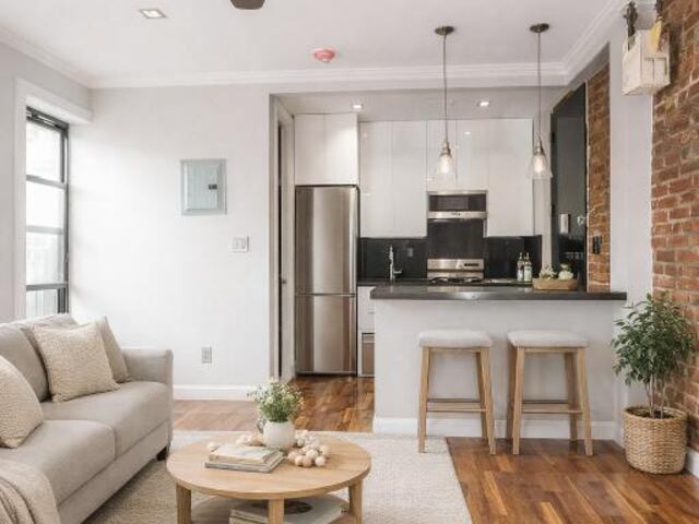 1-Bedroom at 2100 Second Avenue