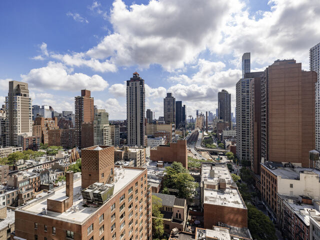 1-Bedroom at 205 East 59th Street
