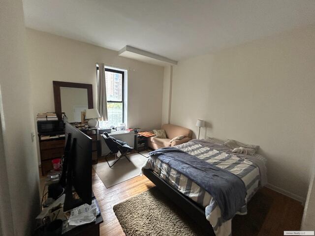 Studio at 2020 Broadway