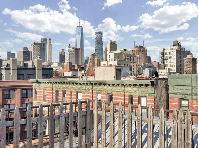 2-Bedroom at 232 Elizabeth Street