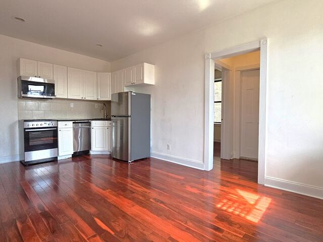 2-Bedroom at 20 Magaw Place