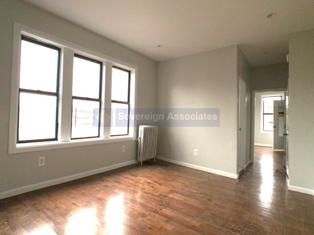 1-Bedroom at 25 Vermilyea Avenue