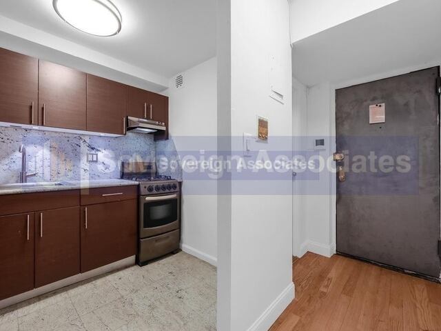 Studio at 425 East 80th Street