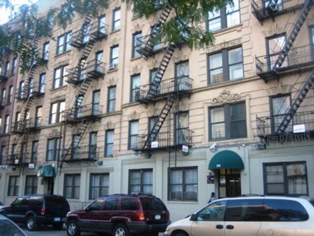 4-Bedroom at 330 East 100th Street