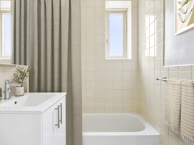 3-Bedroom at Stuyvesant Town: 430-440 East 20th