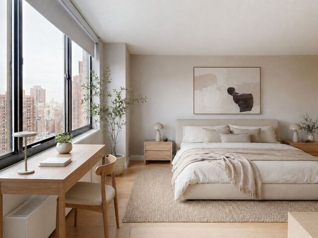 Studio at Normandie Court: 225 East 95th