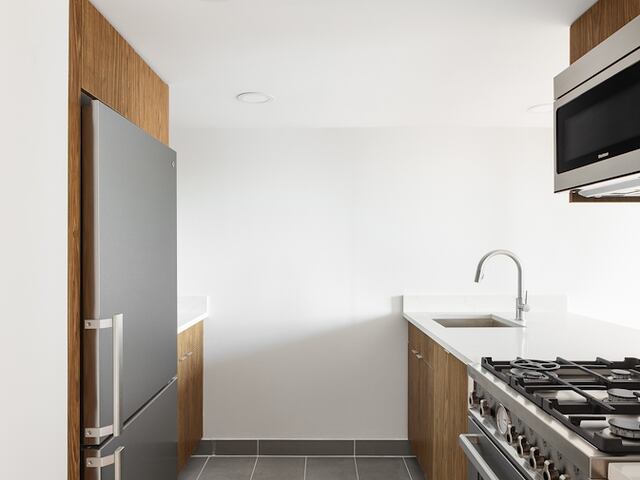 1-Bedroom at 110 Horatio Street