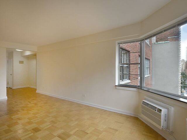 1-Bedroom at 40 East 89th Street
