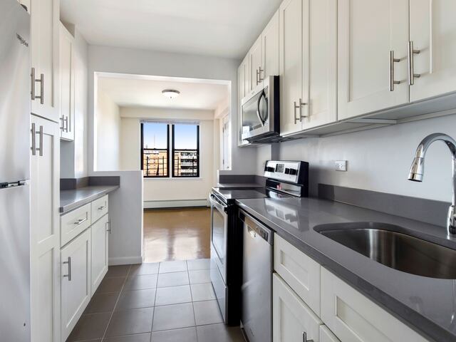 3-Bedroom at LeFrak City: Brisbane