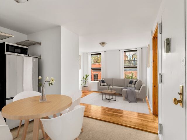 1-Bedroom at 18 Cornelia Street