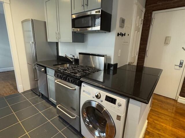 1-Bedroom at 416 East 13th Street