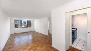 1-Bedroom at Murray Hill Manor (Manhattan)