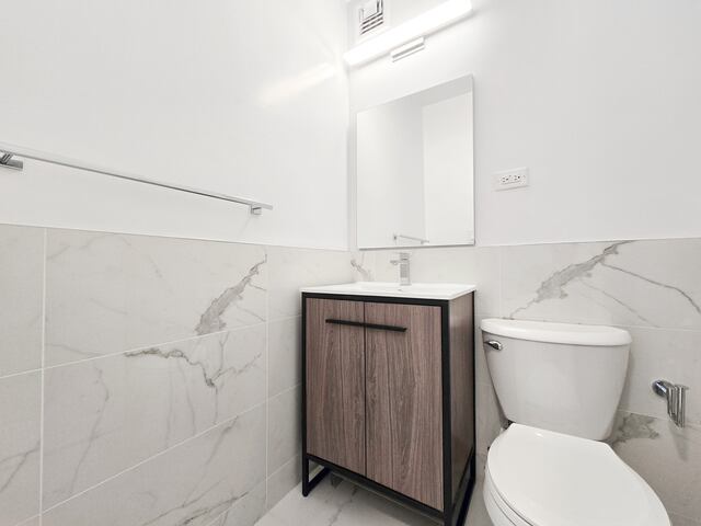 2-Bedroom at The Hamilton