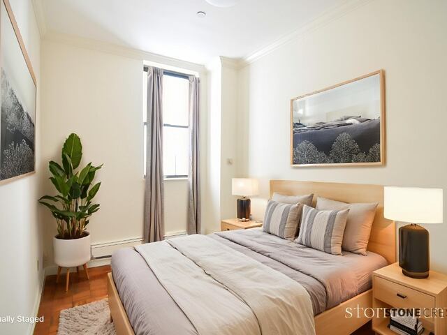 Studio at 304 West 92nd Street