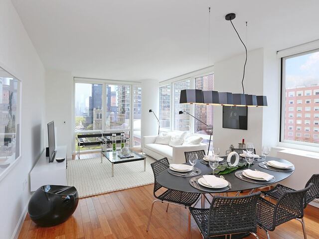 2-Bedroom at The Encore