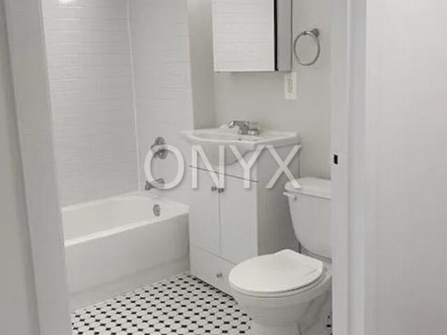 Studio at 323 West 96th Street