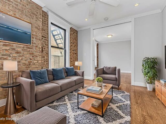 1-Bedroom at 424 East 9th Street