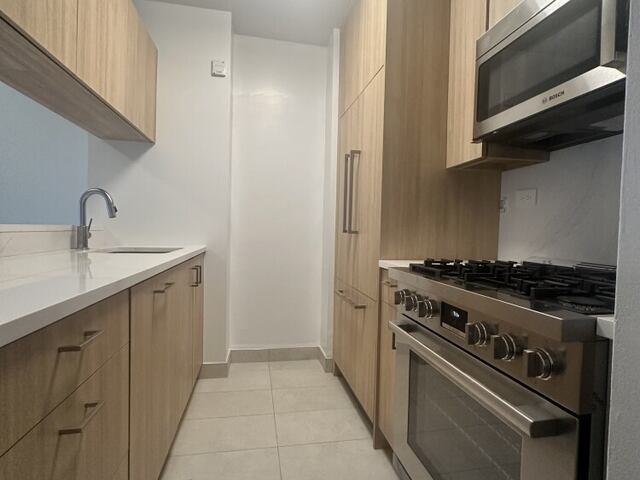 2-Bedroom at West River House