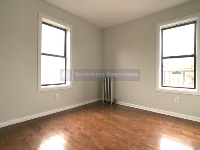 1-Bedroom at 25 Vermilyea Avenue