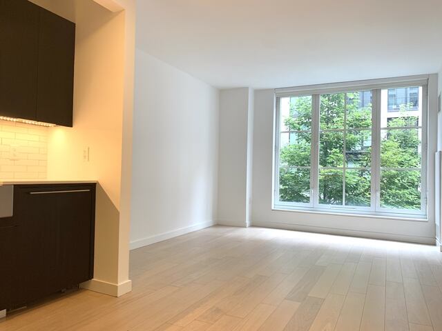 Studio at 535W43