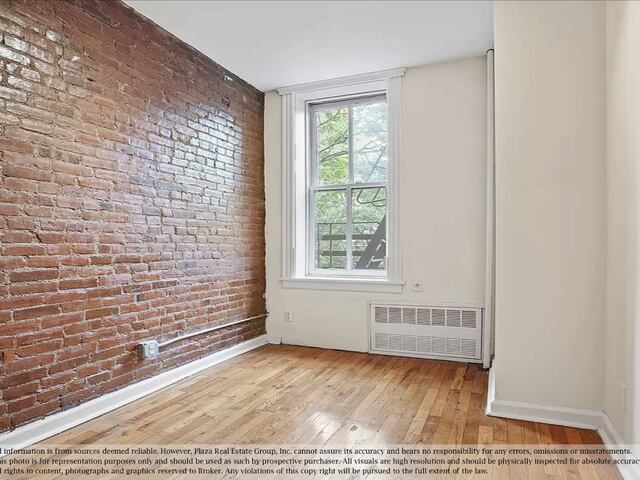 2-Bedroom at 121 Bank Street