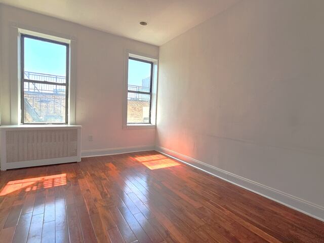 2-Bedroom at 20 Magaw Place