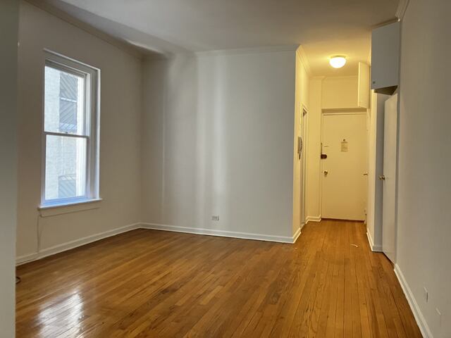 1-Bedroom at Manhattan East: 213 East 66th