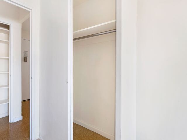 1-Bedroom at LeFrak City: Paris