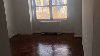 1-Bedroom at Regency Towers (Manhattan)