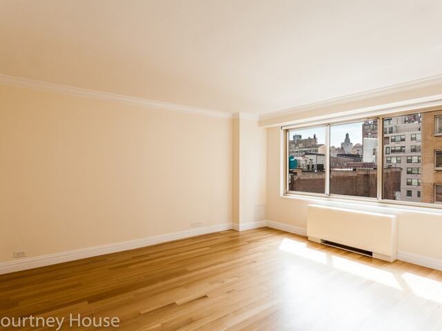 1-Bedroom at The Courtney House