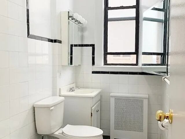 Studio at 155 Riverside Drive