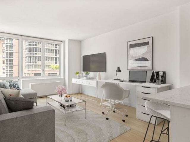 Studio at Chelsea Landmark