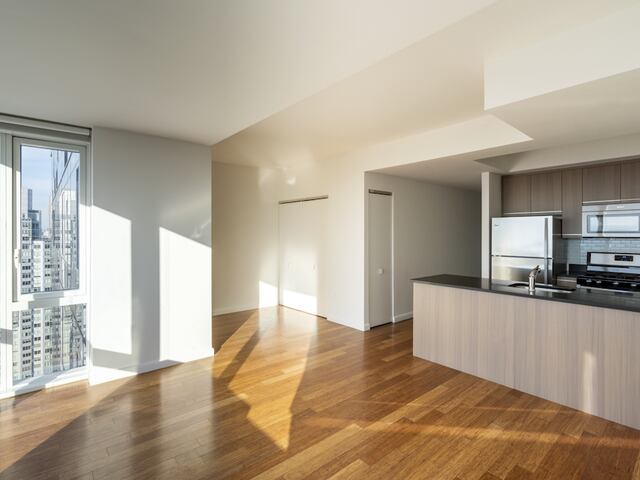 Studio at 66 Rockwell Place