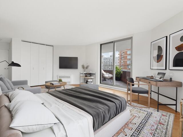 Studio at Kips Bay Court : 460 Second Ave