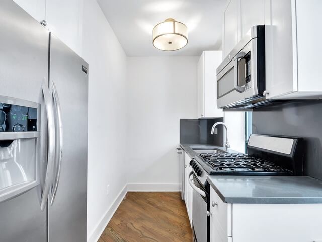 3-Bedroom at 226 East 70th Street