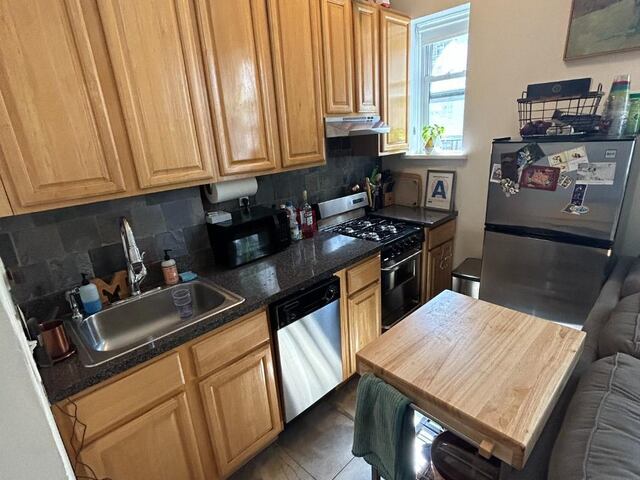 1-Bedroom at 2020 Broadway