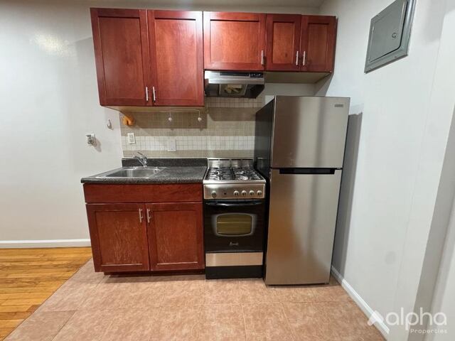 2-Bedroom at 332 East 95th Street