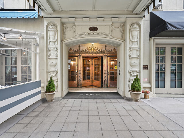 Studio at 24 Fifth Avenue